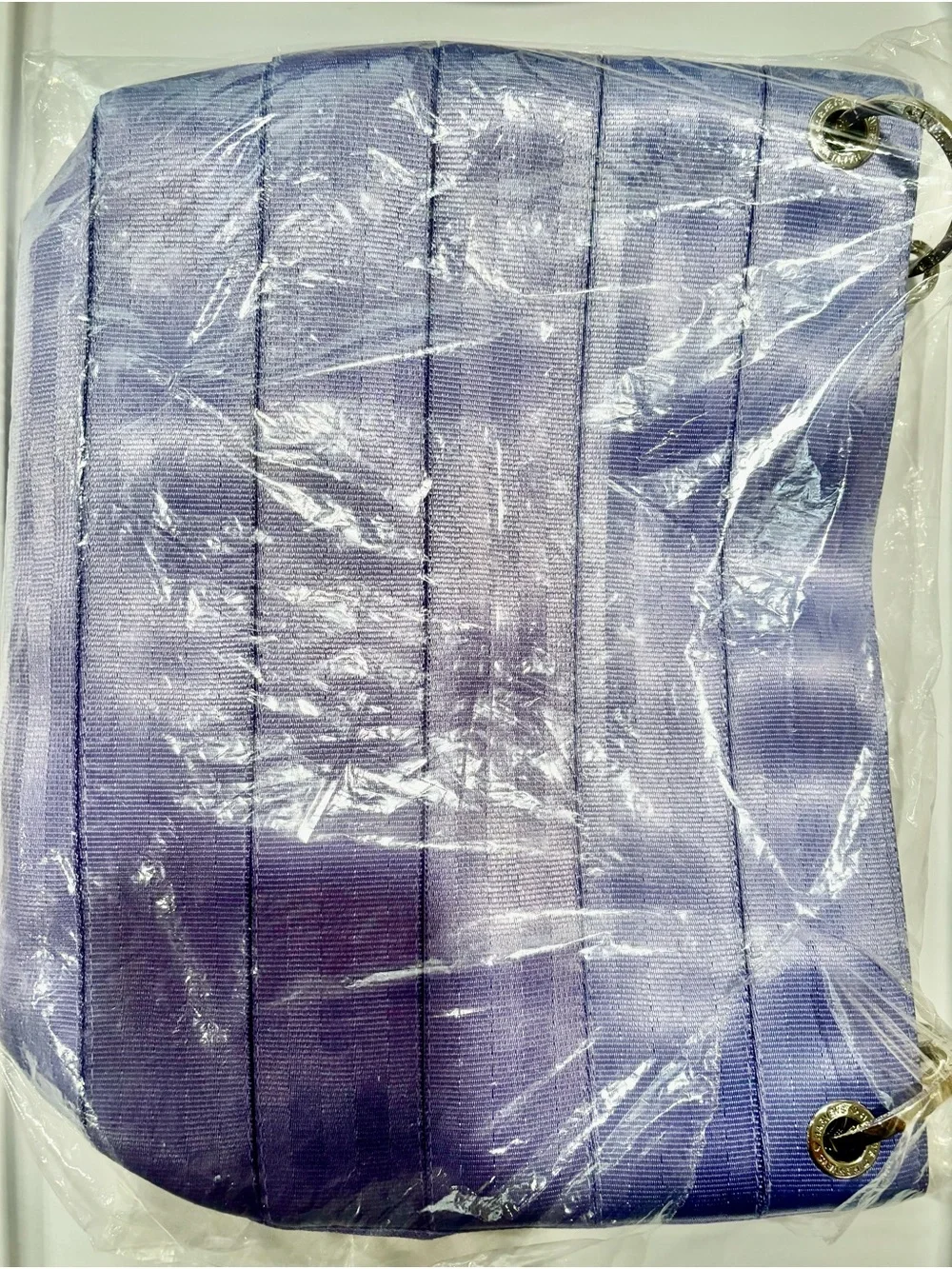 Harveys Seatbelt medium hobo bag / periwinkle / EUC / torn original packaging